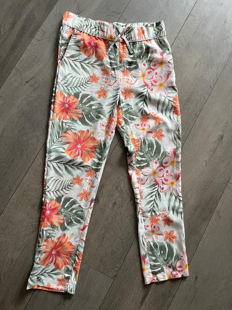 Broek van Name-it maat 140 (advr 99), Kinderen en Baby's, Kinderkleding | Maat 140, Broek, Meisje, Ophalen of Verzenden, Zo goed als nieuw