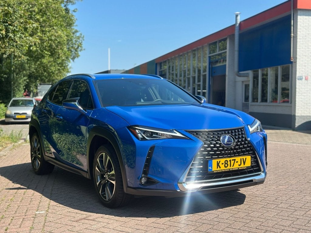 Lexus UX 250h Business Line (bj 2021, automaat), Auto's, Lexus, Automaat, Gebruikt, 4 cilinders, Blauw