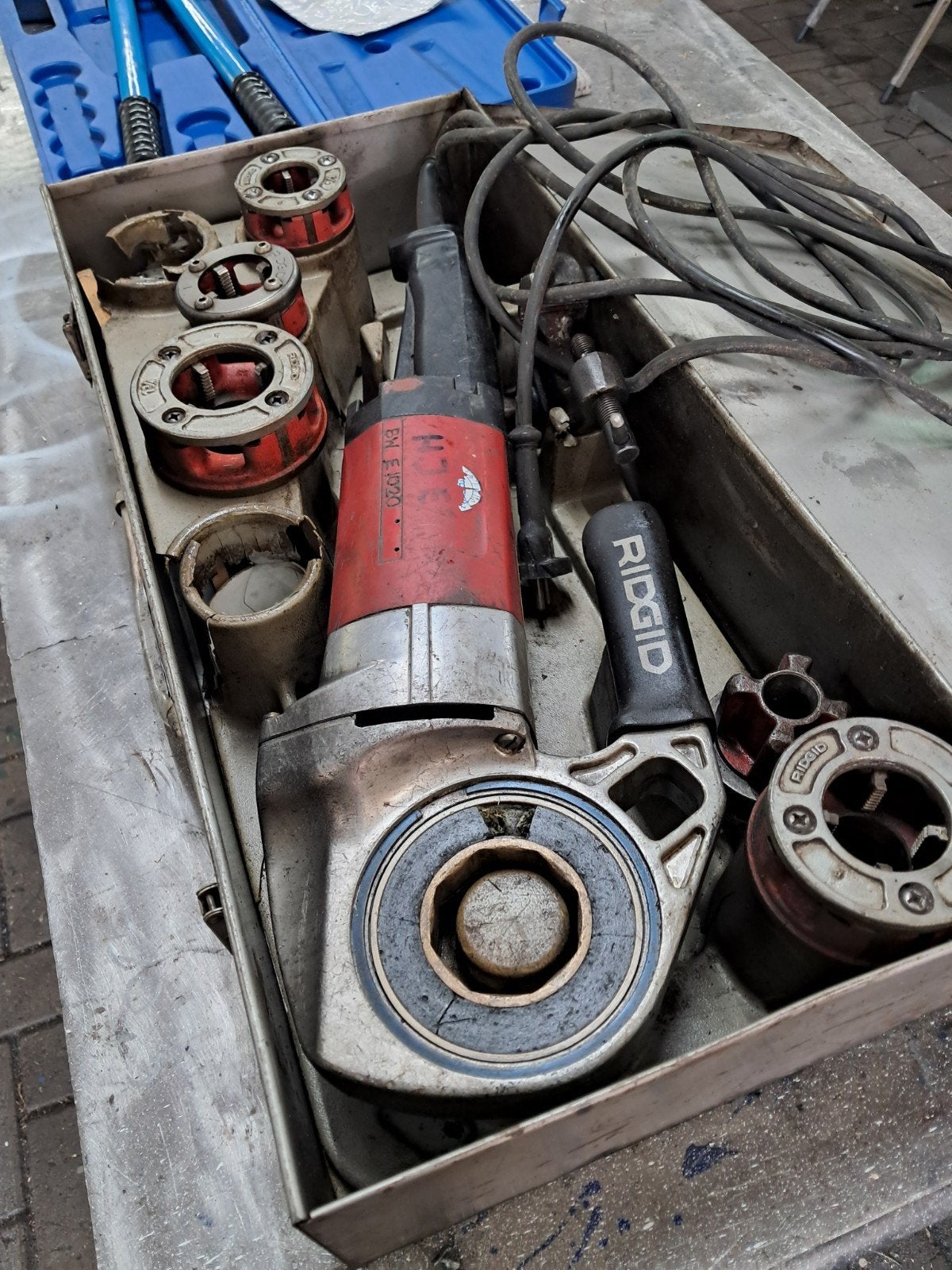 Elektrische draadsnijmachine, Ophalen of Verzenden, Gebruikt, 1000 watt of meer, Overige typen