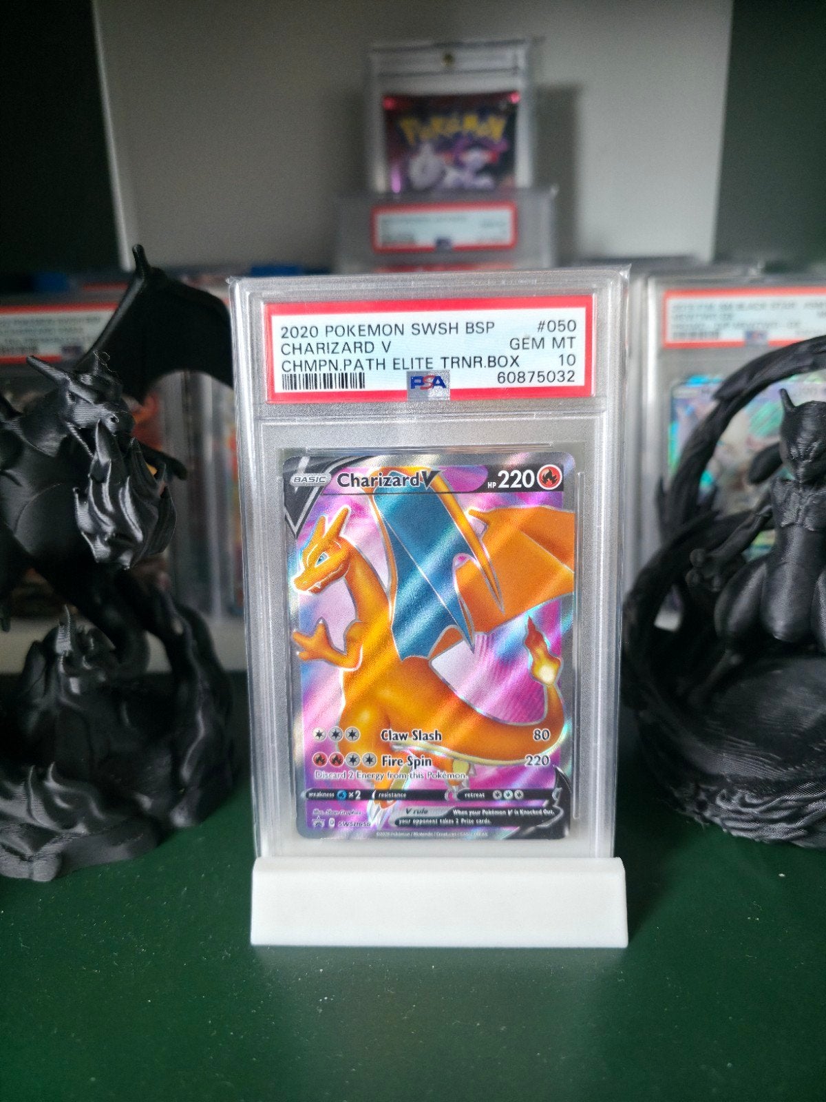 PSA 10 Charizard V #050 - 2020 SWSH Champions Path ETB Promo, Ophalen of Verzenden, Nieuw