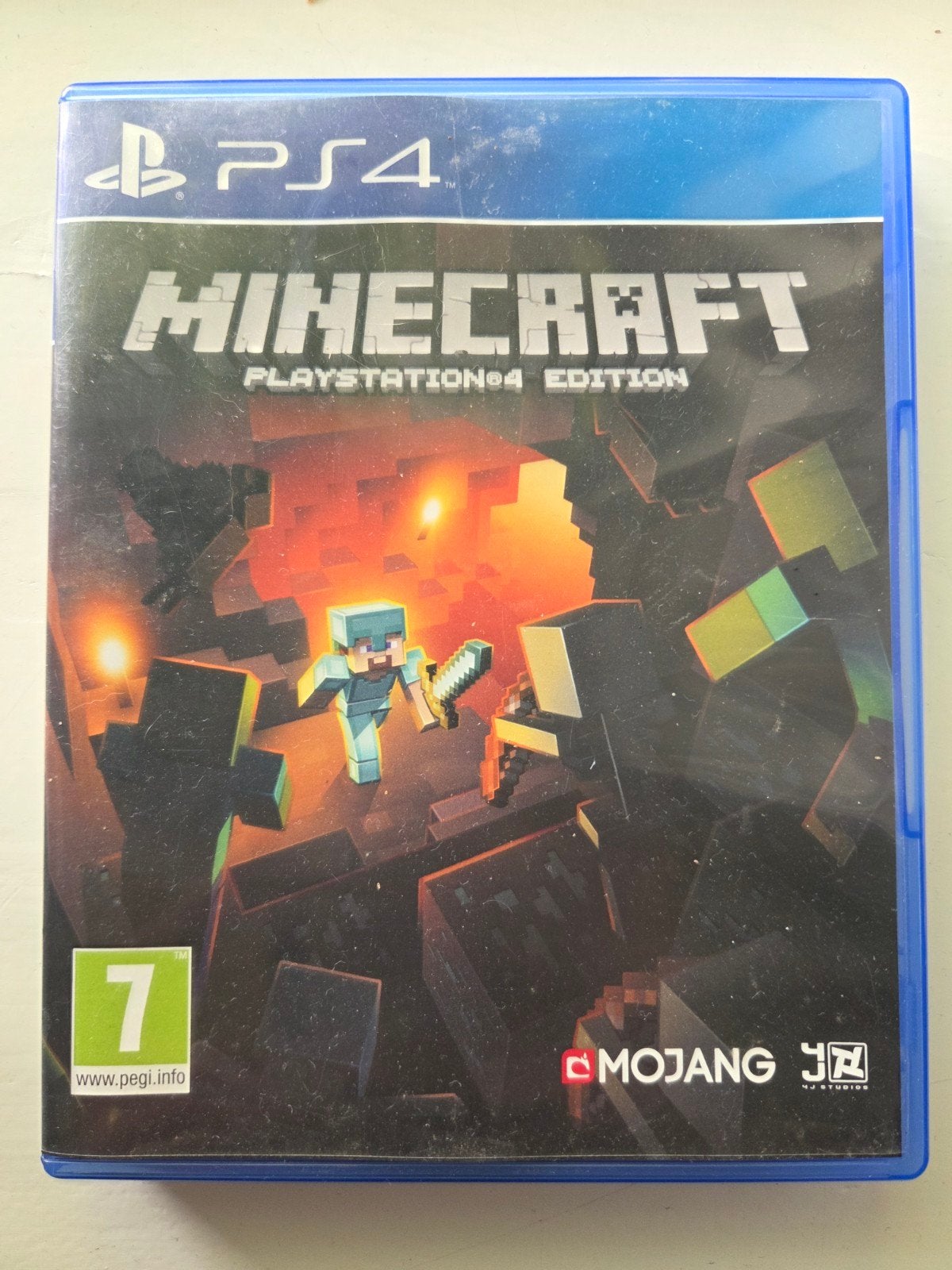 Minecraft PlayStation 4 Edition (PS4), Spelcomputers en Games, Overige genres, Ophalen of Verzenden, Zo goed als nieuw, Eén computer
