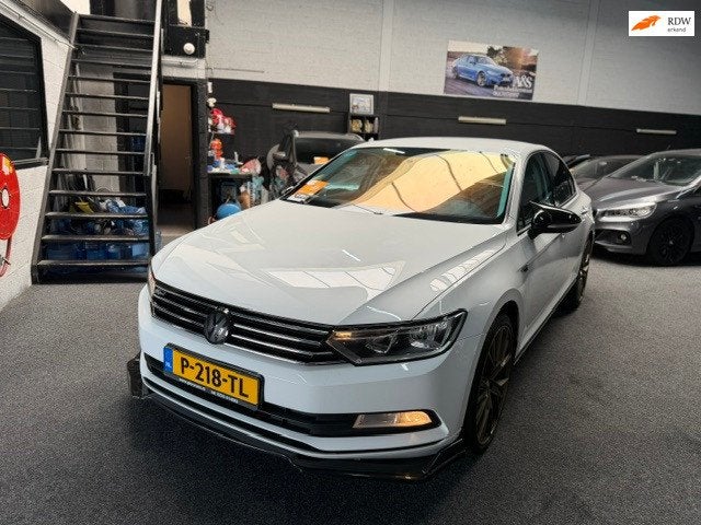 Volkswagen Passat 1.4 TSI Trendline, Auto's, Voorwielaandrijving, Dealer onderhouden, 125 pk, Gebruikt