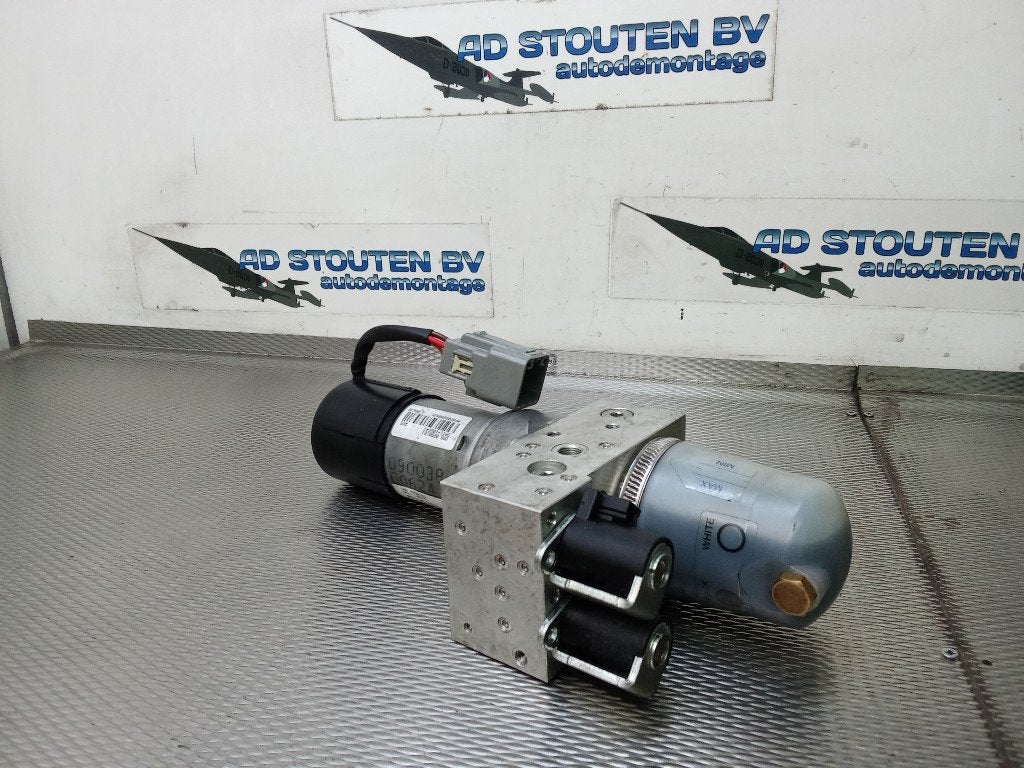 Cabriodak Motor MET HYDRAULIKPUMPE Colt CZC 2006, Auto-onderdelen, Gebruikt, Info@mitsubishi-motors.de, Mitsubishi, Emil-Frey-Straße 2, Friedberg 61169, , Duitsland