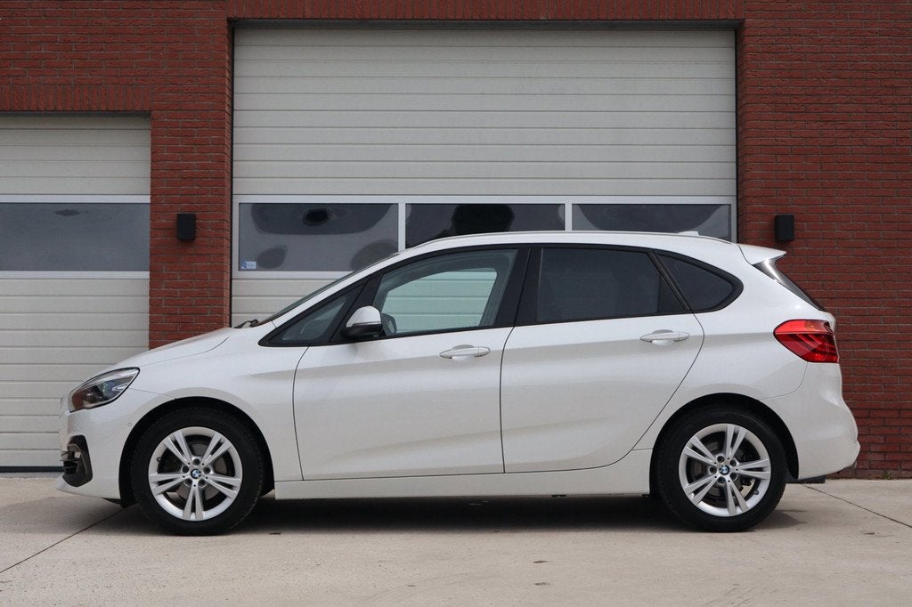 BMW 2-serie Active Tourer 218i Executive Edition - Lederen b, Auto's, BMW, Gebruikt, Wit, Bedrijf, 3 cilinders