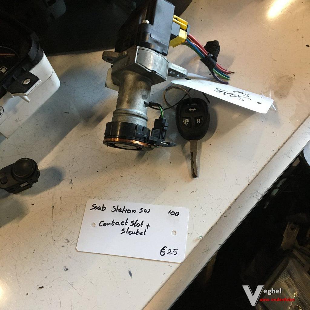 Saab Station 2000   Contactslot met sleutel, Gebruikt, -, -, Ophalen of Verzenden