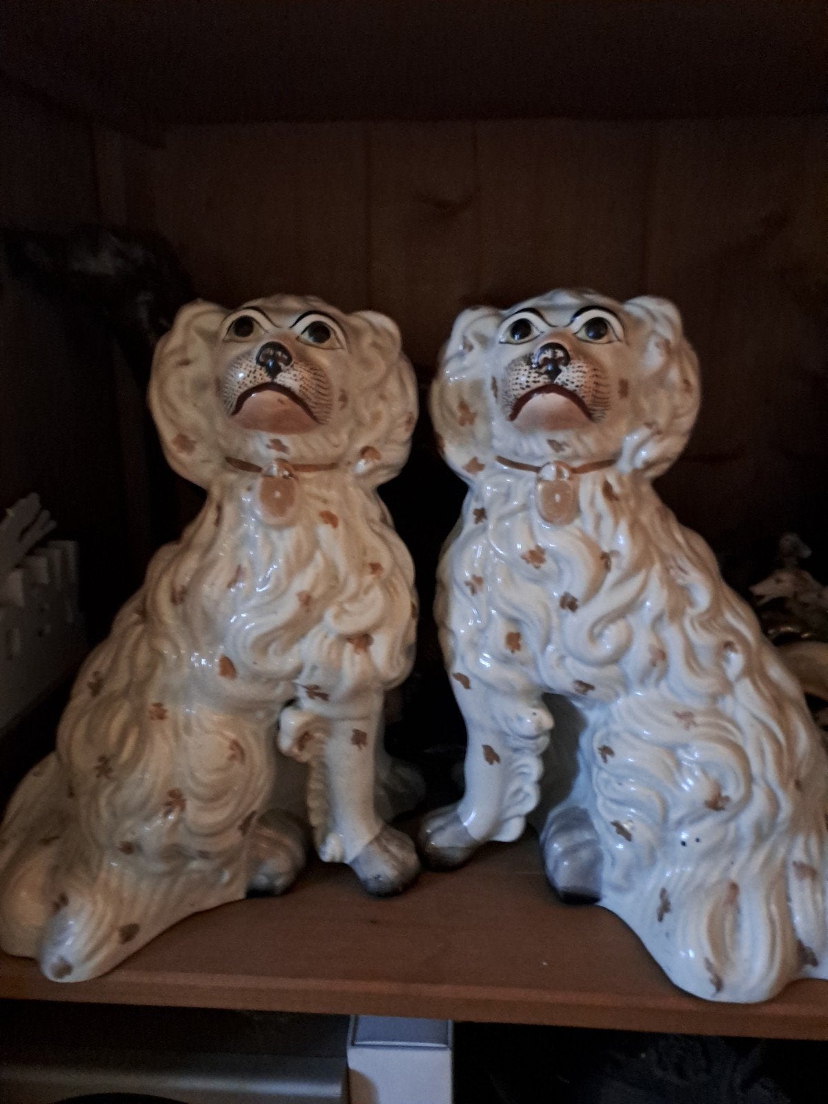 hoerenhondjes of kasthondjes porselein GROOT, Ophalen of Verzenden, Zo goed als nieuw, Dier