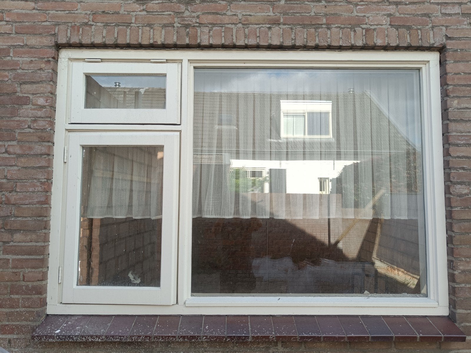 Gebruikt houten raamkozijn met glas, Doe-het-zelf en Verbouw, Kozijnen en Schuifpuien, Ophalen, Gebruikt, Raamkozijn, 150 tot 225 cm