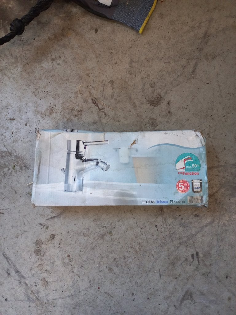 Bidetarmatuur met afvoergarnituur, Ophalen, Nieuw, Chroom, Kraan