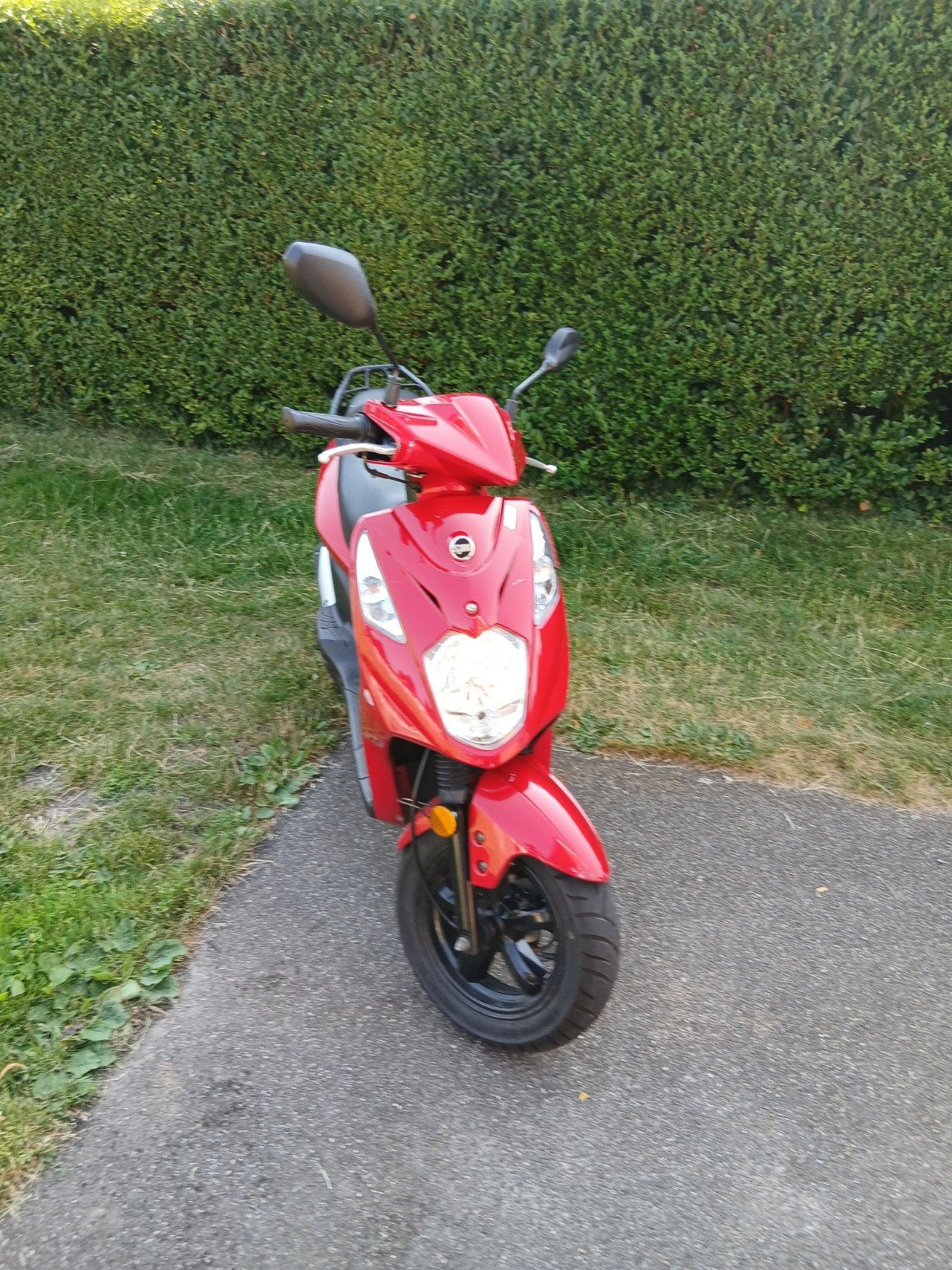 Sym bromscooter, Ophalen, Benzine, Orbit