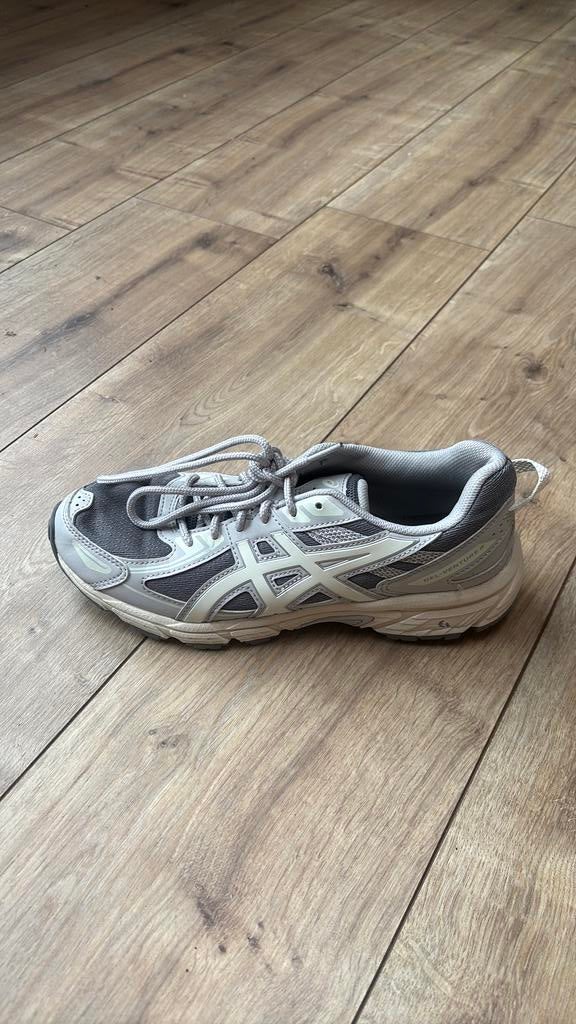 Asics gel venture 6 maat 39.5, Hardloopschoenen, Ophalen of Verzenden, Zo goed als nieuw, Overige sporten