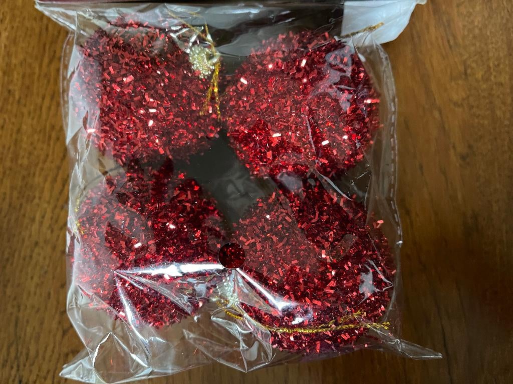4 Kerstballen 'Glitter' Rood Nieuw in de Verpakking, Diversen, Kerst, Ophalen of Verzenden, Nieuw