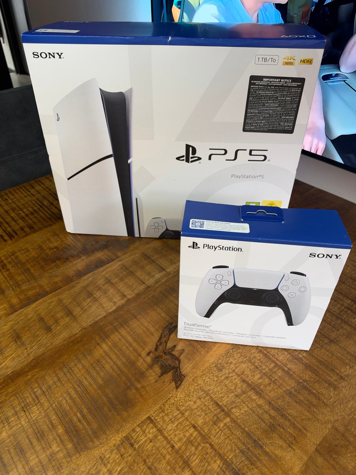 Nieuwe PlayStation 5 Disc Edition met extra controller, Spelcomputers en Games, Ophalen, Nieuw, Playstation 5