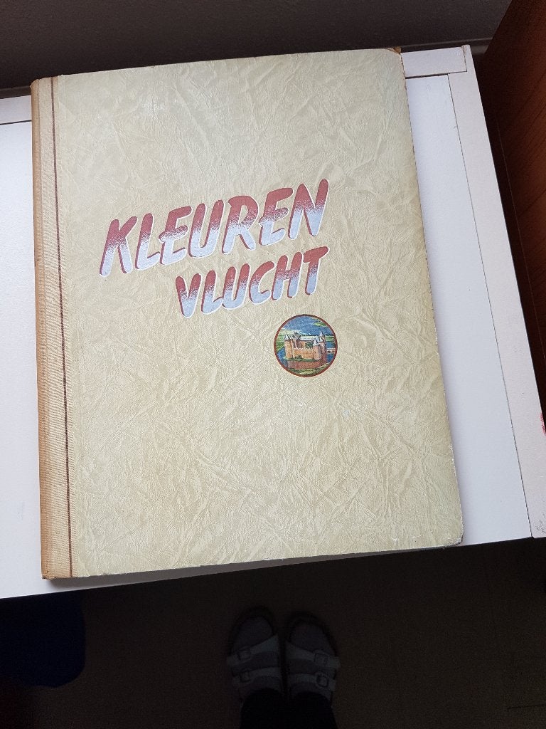 Douwe Egberts Plaatjesalbum Kleurenvlucht, Boeken, Prentenboeken en Plaatjesalbums, Ophalen of Verzenden, Gelezen