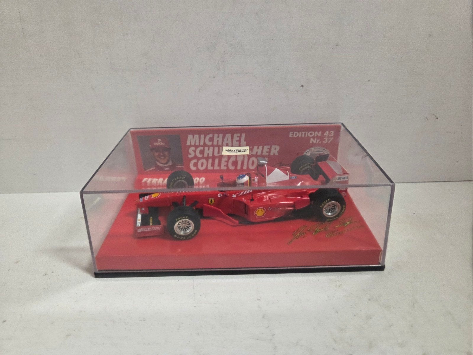 Minichamps F1 Ferrari F 300 Schumacher 1:43, Hobby en Vrije tijd, Modelauto's | 1:43, Auto, ., Ophalen of Verzenden, Zo goed als nieuw