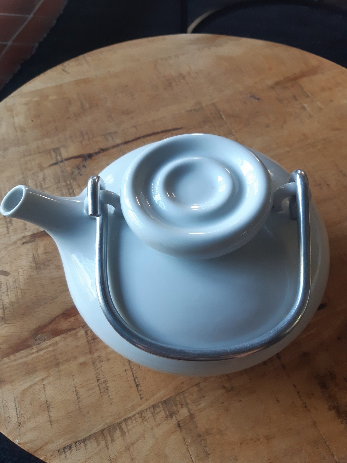 IKEA Rondo witte design theepot- Carl Gustaf Jahnsson-,, Theepot/fluitketel, IKEA, Ophalen of Verzenden, Zo goed als nieuw