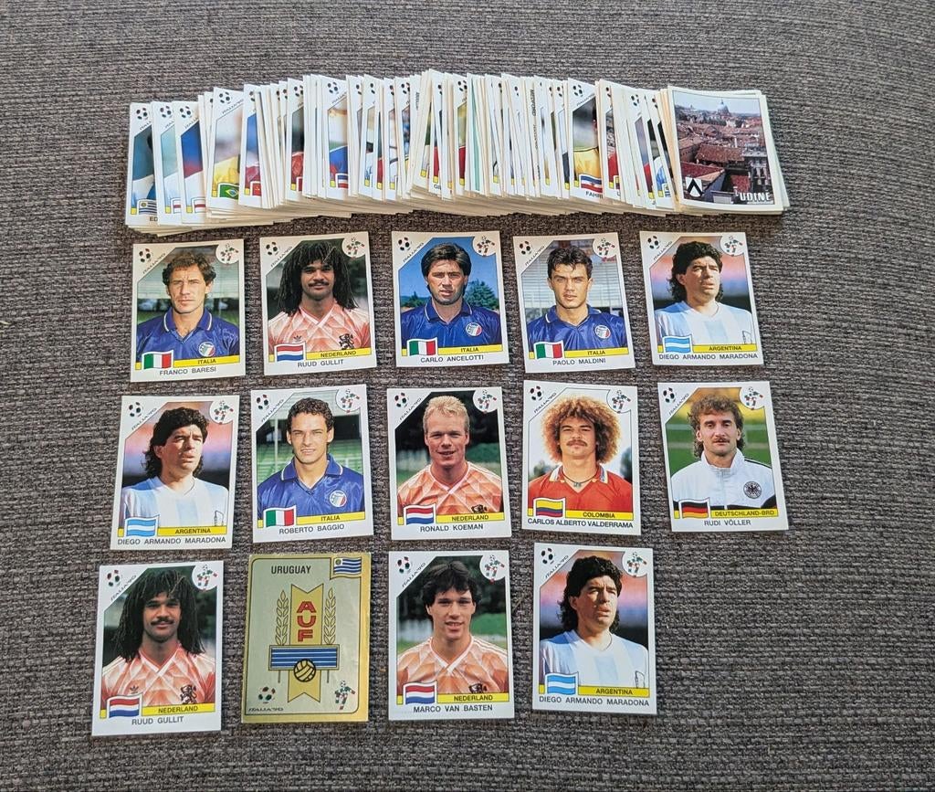 Panini WK 1990 - 205 stickers, Hobby en Vrije tijd, Stickers en Plaatjes, Ophalen of Verzenden, Zo goed als nieuw, Meerdere stickers