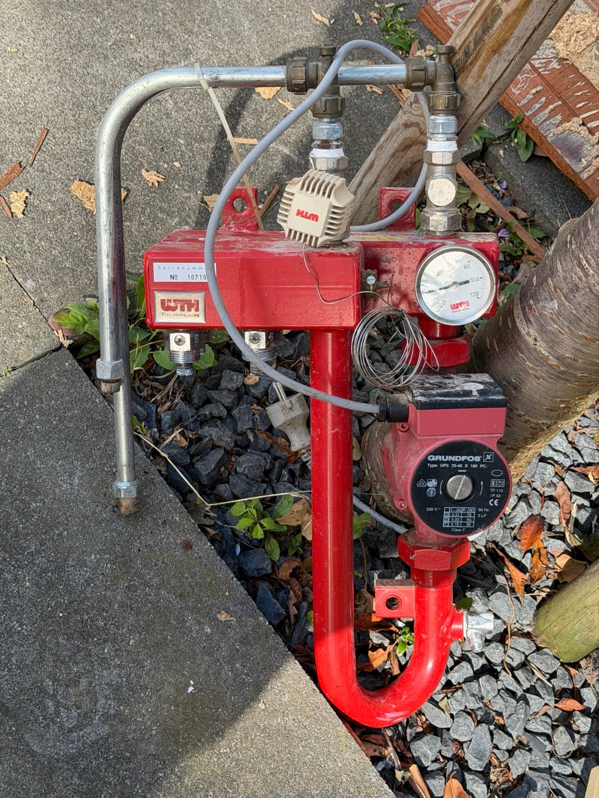 Vloerverwarming verdeler voor twee circuits, Ophalen, Gebruikt, Minder dan 30 cm, Overige typen