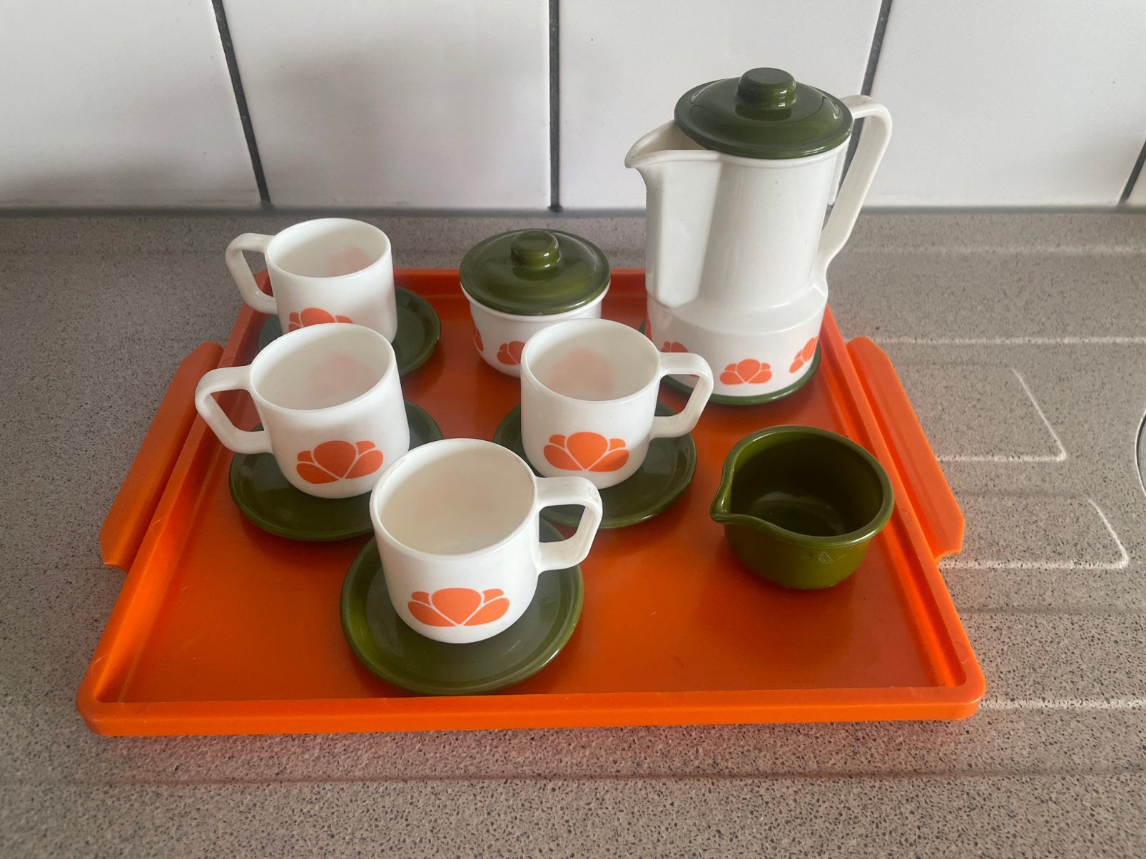 Plastic retro speelgoedtheeservies theeservies, Ophalen of Verzenden, Huis en Inrichting
