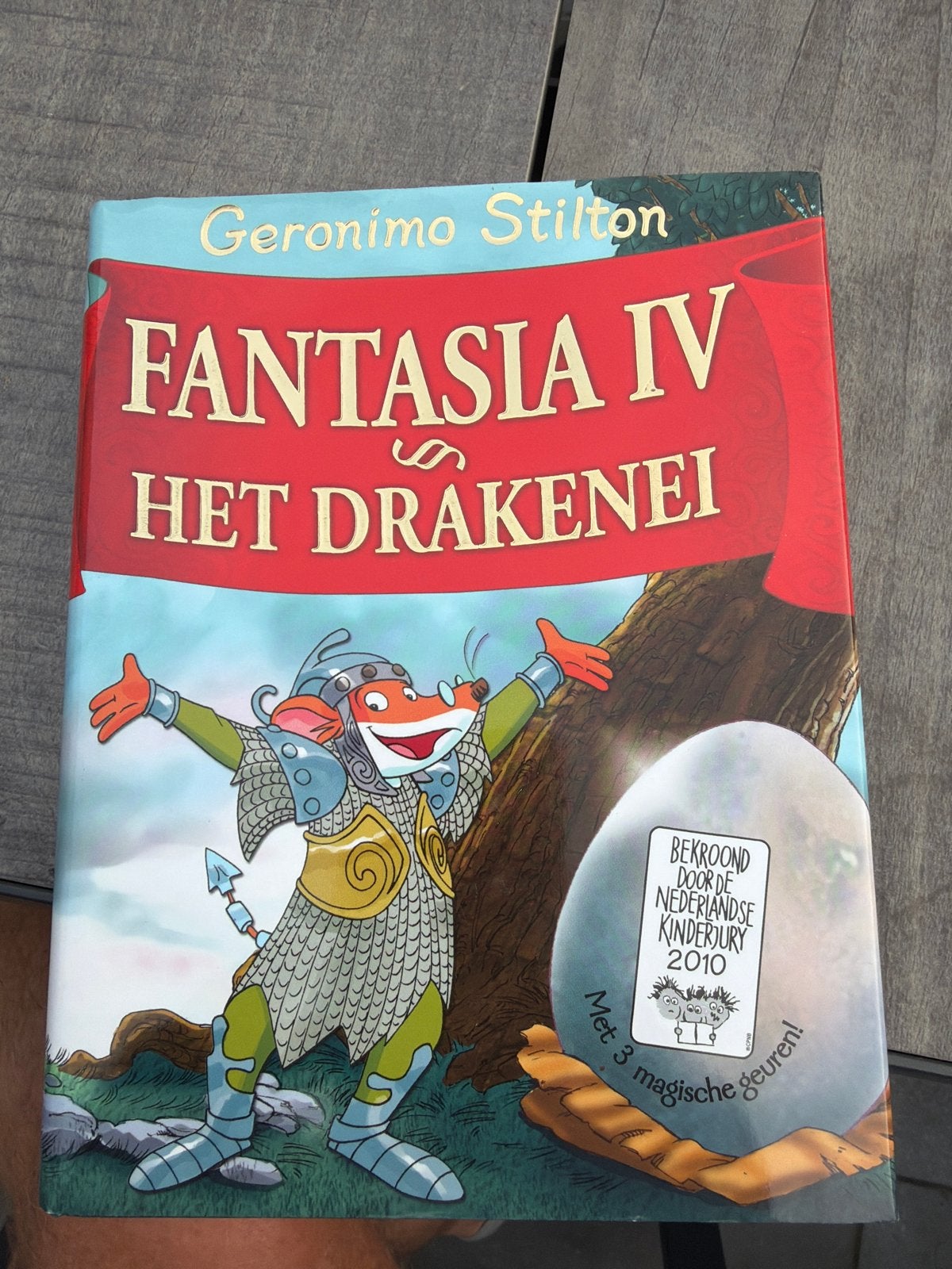 Geronimo Stilton - Fantasia IV: Het Draken-ei, Ophalen of Verzenden, Zo goed als nieuw, Fictie algemeen