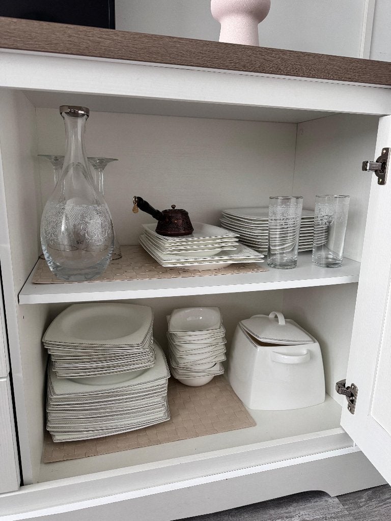 Foto 8 van Dressoir bieden en meenemen