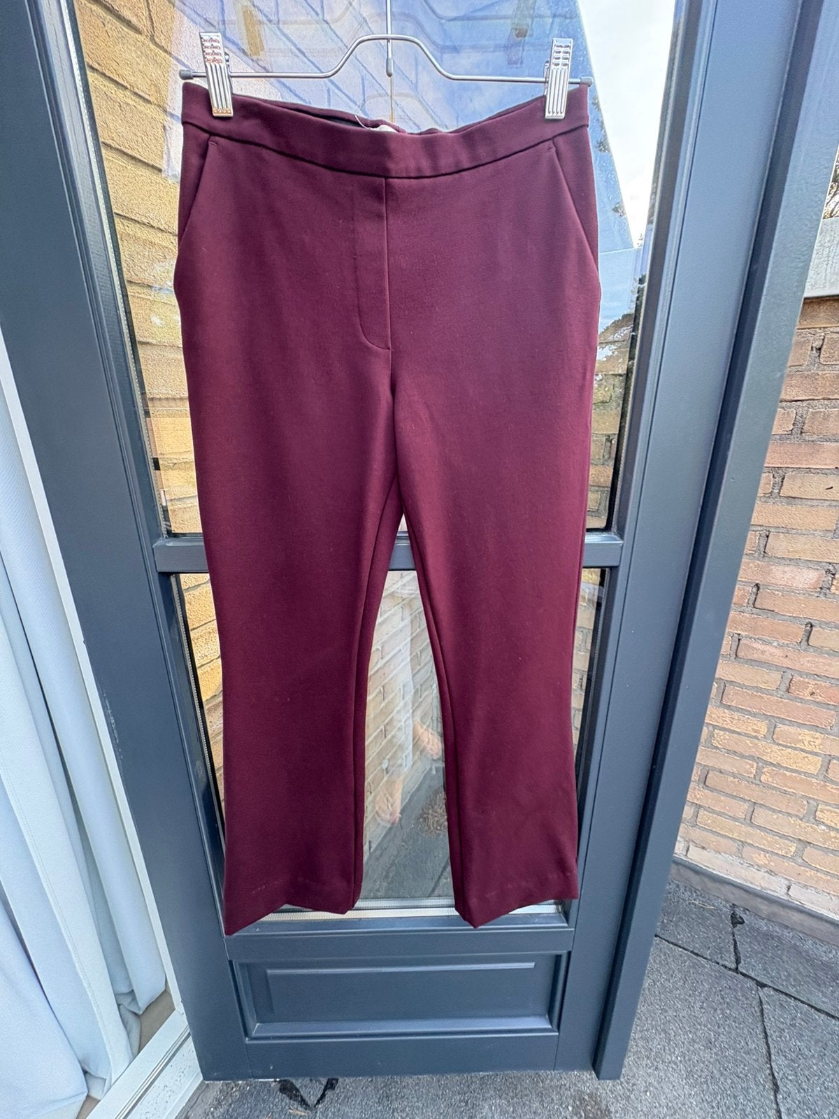 ZGAN burgundy pantalon van Modstrom maat S, Kleding | Dames, Ophalen of Verzenden, Zo goed als nieuw, Lang