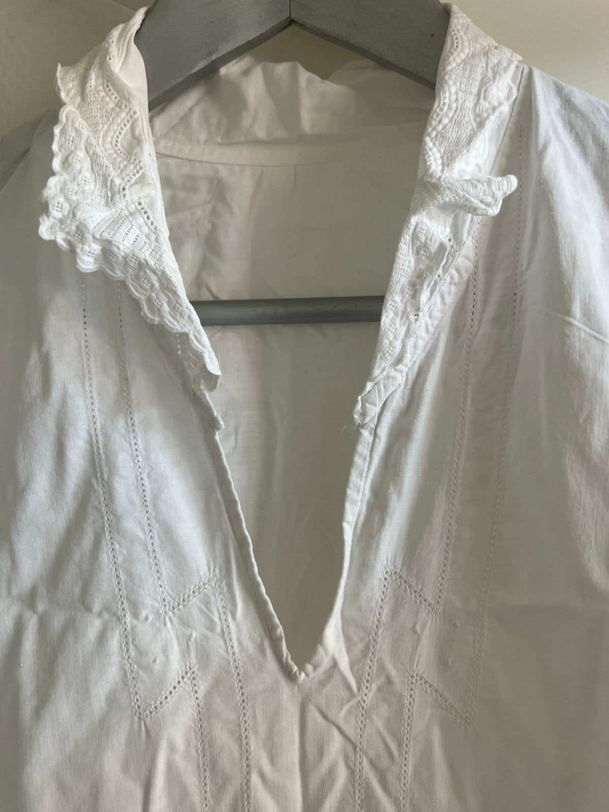 Vintage Wit Katoenen Nachthemd met Broderie, Antiek en Kunst, Ophalen of Verzenden, Dames