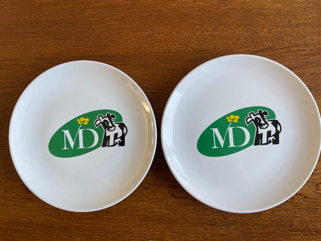 2 Borden "MD" Nieuw, Ophalen of Verzenden, Nieuw, Overige stijlen, Bord(en)