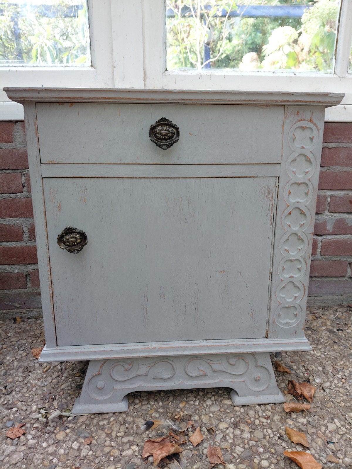 Brocante, romantisch, landelijk nachtkastje!, Huis en Inrichting, Ophalen, Gebruikt, 45 tot 65 cm, Minder dan 55 cm