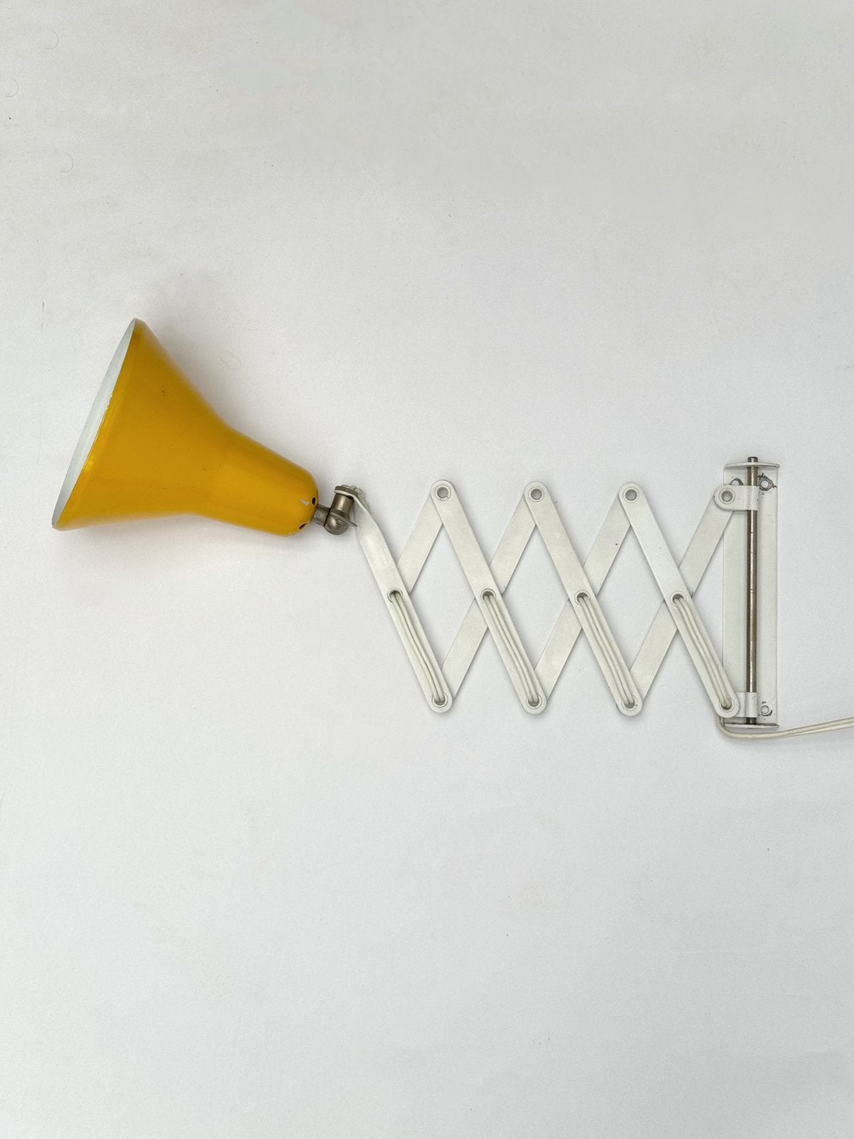 Vintage Anvia Almelo Gele Schaarlamp Jaren 50, 1950s, Anvia, Gebruikt, Inclusief lichtbron, Metaal