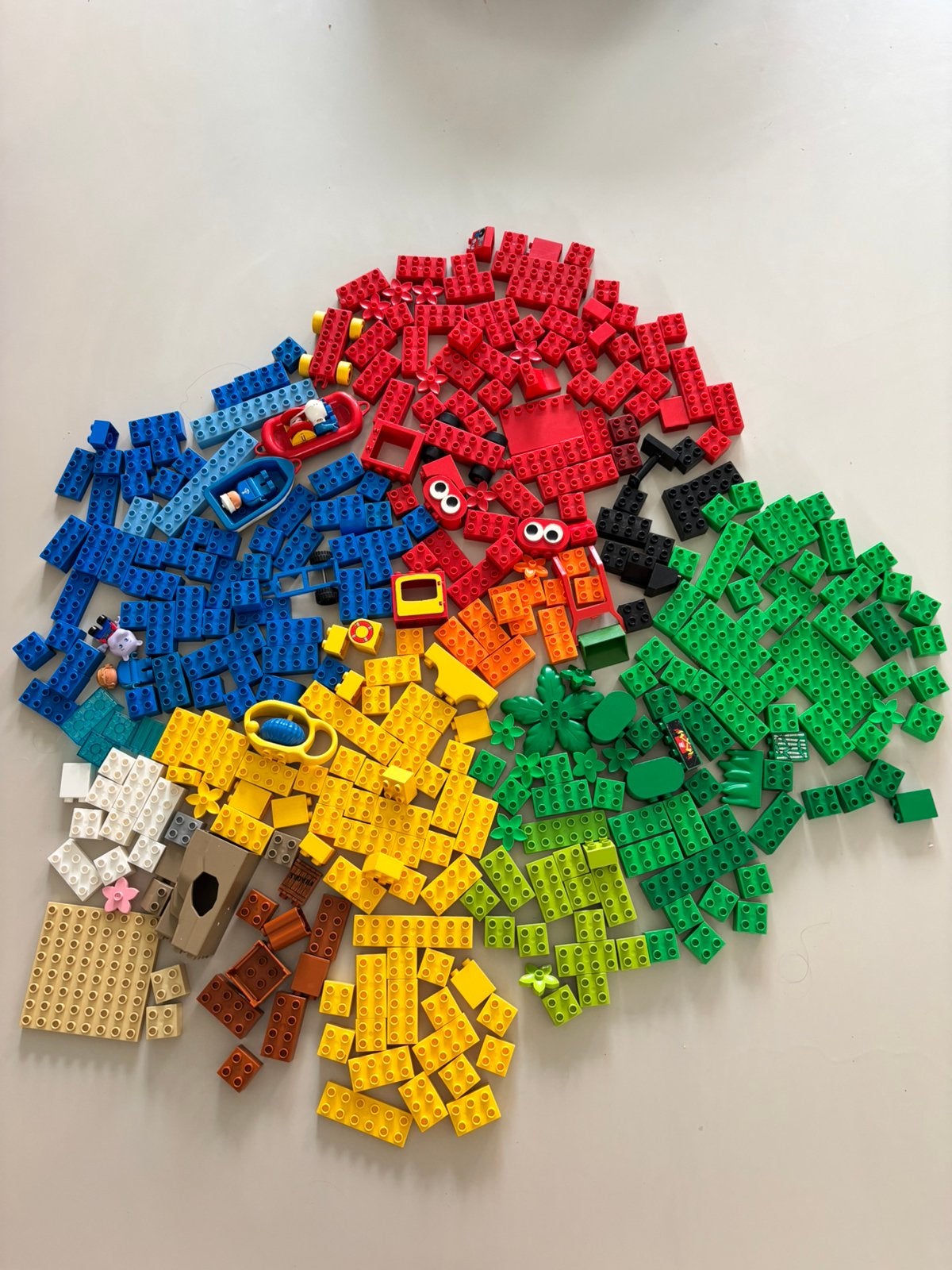 Duplo sets + losse blokken, oa dieren, graafmachine, politie, Kinderen en Baby's, Speelgoed | Bouwstenen, Ophalen, Gebruikt