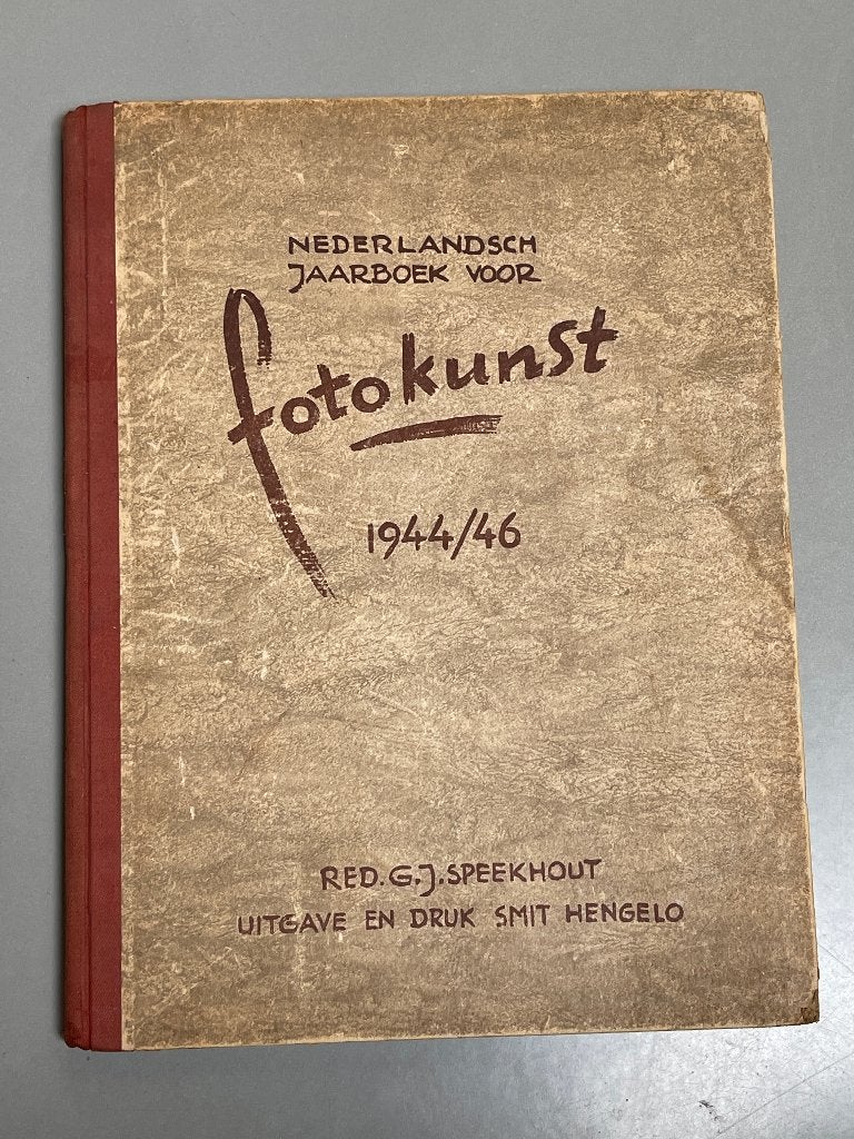 Het Nederlandsch Jaarboek voor  Fotokunst 1944/46