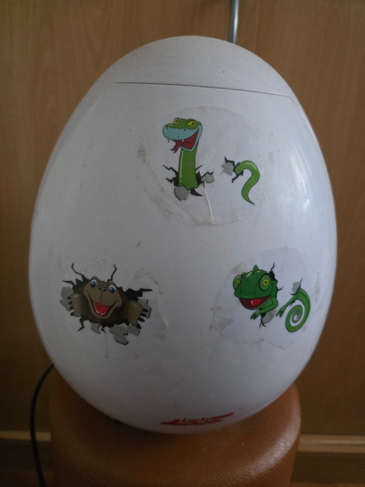 Lucky Reptille, Ophalen