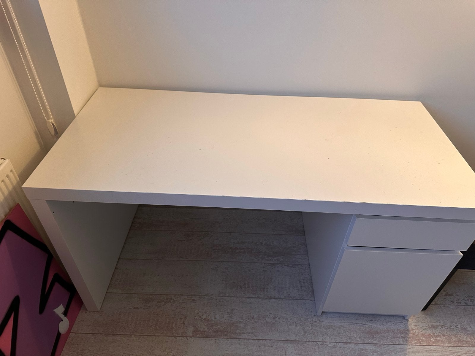 Ikea malm - wit bureau met lade en opbergruimte, Ophalen, Gebruikt, Spaanplaat of MDF, IKEA