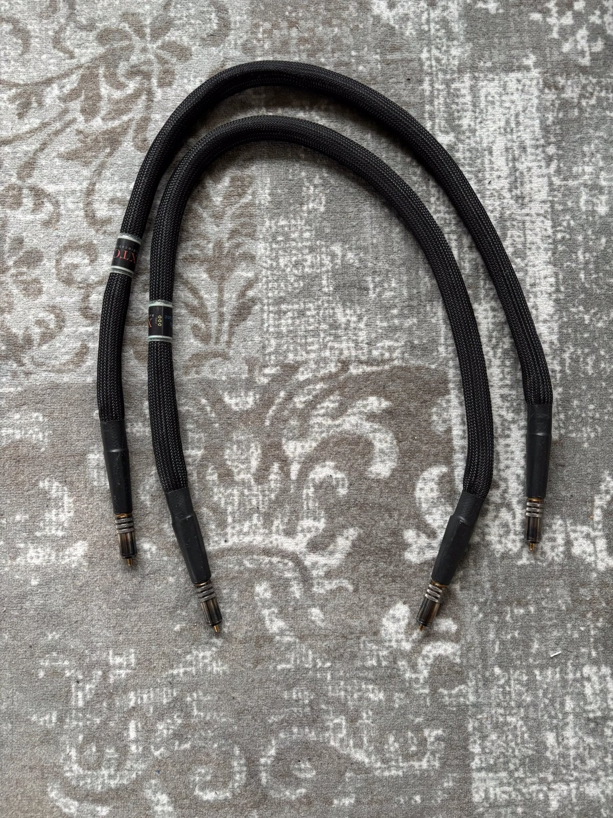XTC Black Ultimate audio cables met RCA connectors 94 cm, Ophalen, Zo goed als nieuw, Minder dan 2 meter, Interlink-kabel
