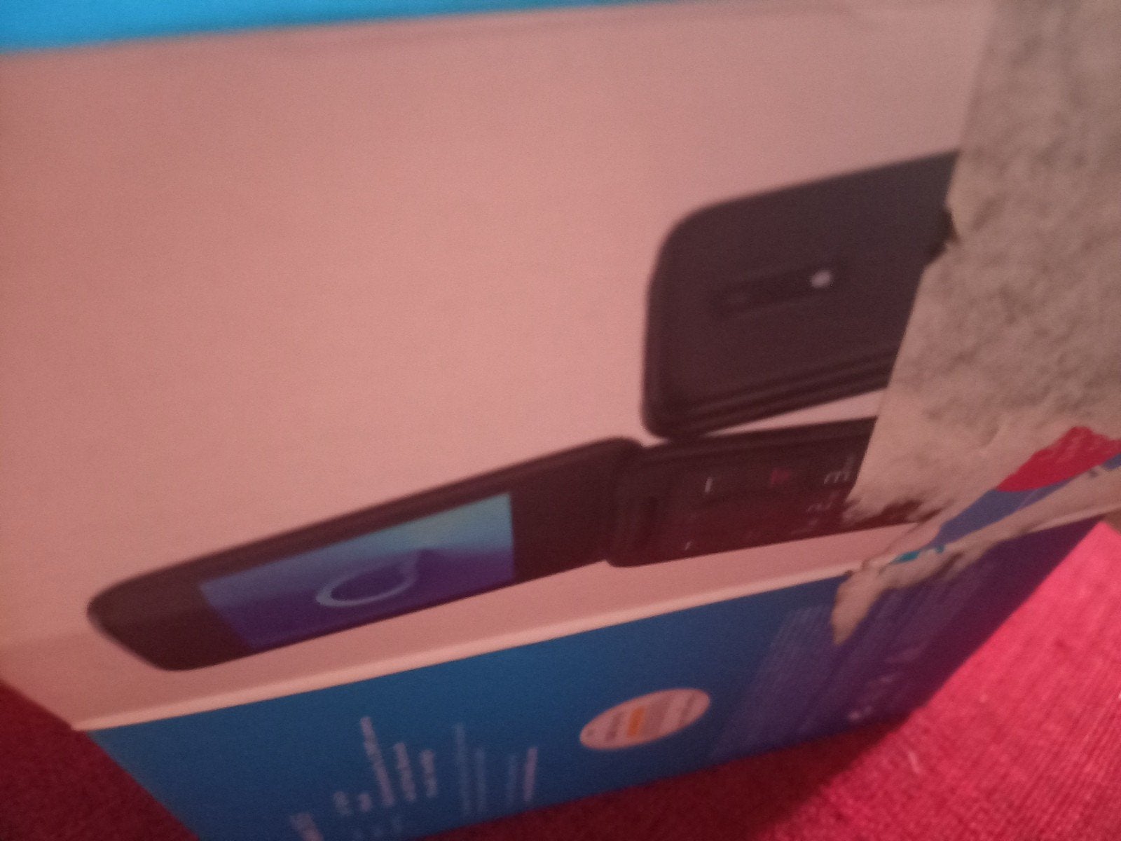 Alcatel klaptelefoon - Nieuw in doos, Geen camera, Nieuw, Inklapmodel, Ophalen of Verzenden