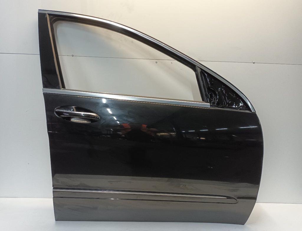 Portier rechts voor Mercedes-Benz R-Klasse, Onderdelen@venauto.nl, Van der Ven Autorecycling B.V., Gebruikt, Ettenseweg 76, 4706 PB Roosendaal, The Netherlands