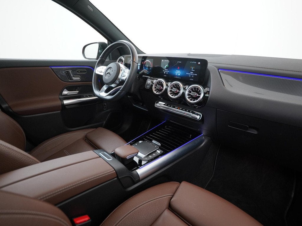 Mercedes-Benz GLA-klasse 250e AMG Night | Panoramadak | Memo, Auto's, Mercedes-Benz, 12 maanden, Euro 6, Leder en Stof, Hybride Elektrisch/Benzine