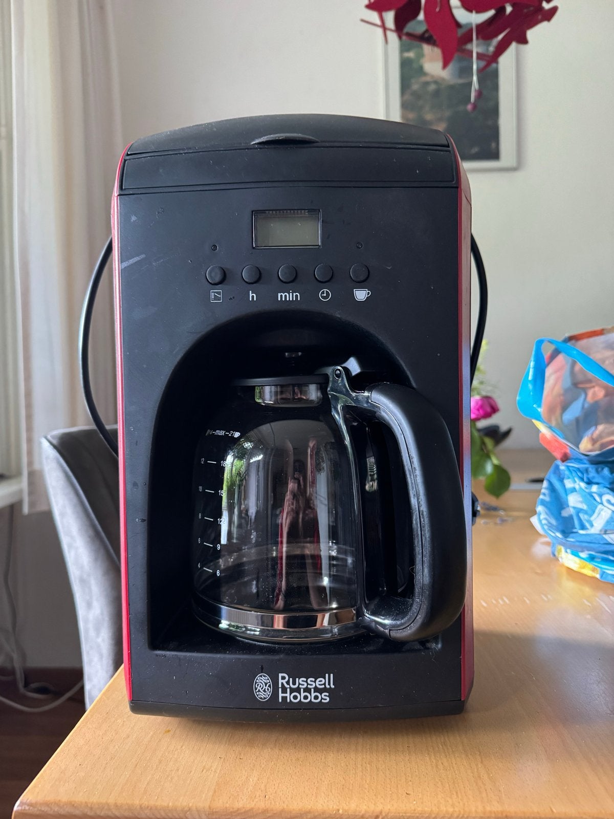 Russell Hobbs Koffiezetapparaat - Goede staat, Witgoed en Apparatuur, Gebruikt, 10 kopjes of meer, Koffiemachine, Gemalen koffie