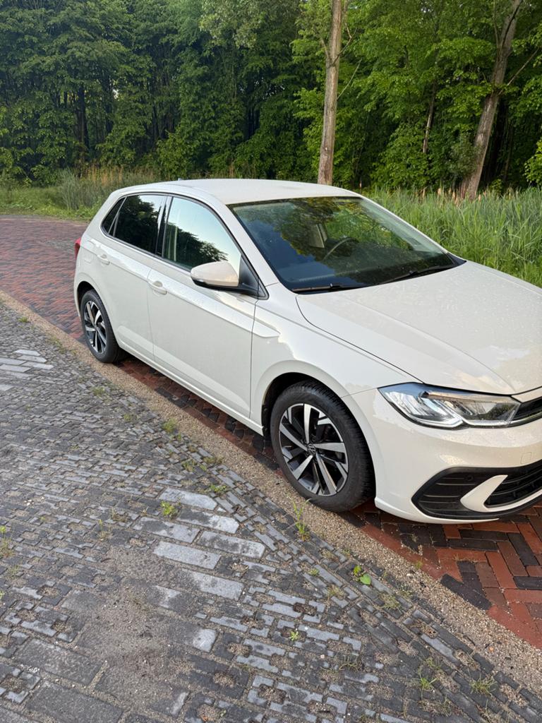 Volkswagen Polo 1.0 TSI 95pk 2022 Grijs, Auto's, Volkswagen, Voorwielaandrijving, 1072 kg, 49 €/maand, Origineel Nederlands