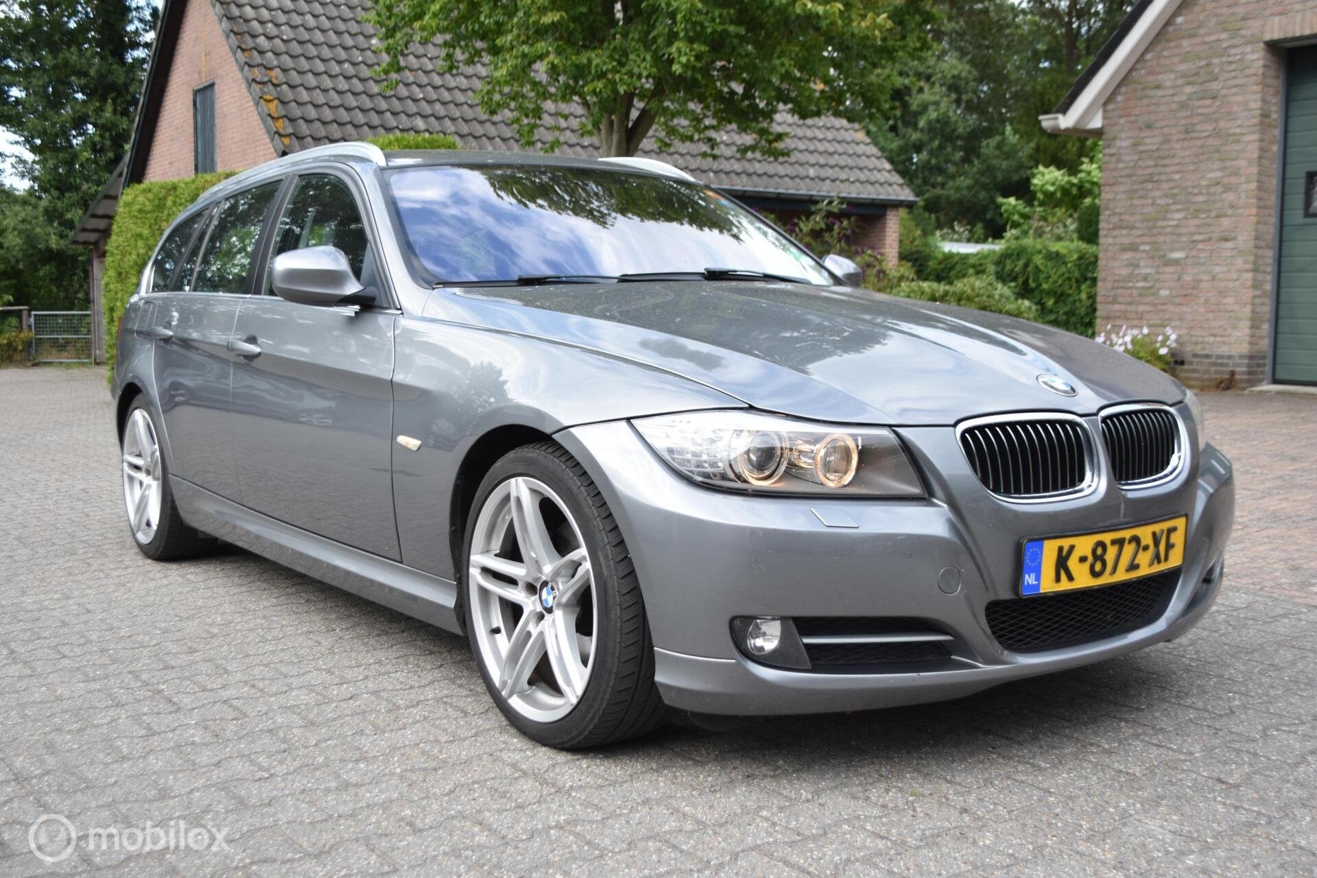 BMW 3-serie Touring 325i Carbon Sport Edition, Auto's, BMW, Achterwielaandrijving, Gebruikt, 2996 cc, Grijs
