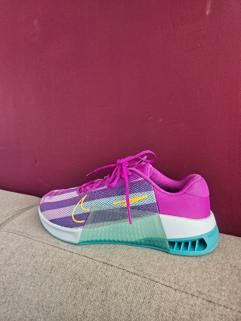 Nike Metcon 9 AMP WMNS 'Hyper Violet' maat 42, Ophalen, Nike, Nieuw, Sneakers of Gympen