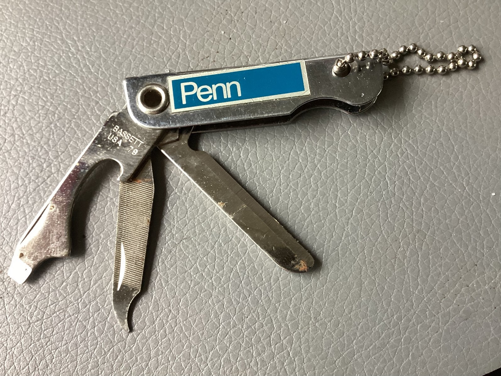 Multifunctioneel PENN  BESSETT USA 78 sleutelhanger zakmesje, Ophalen of Verzenden, Zo goed als nieuw