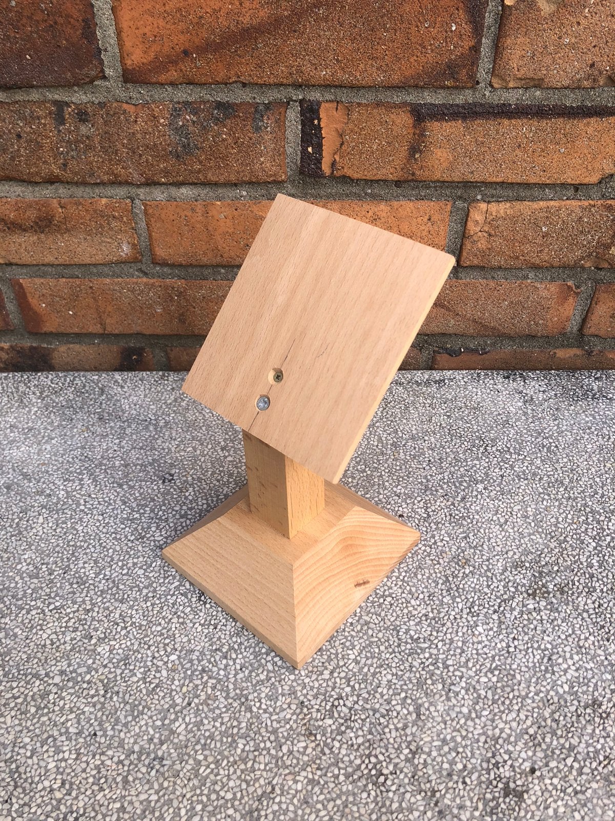 Houten standaard voor display of tablet, Ophalen of Verzenden, Gebruikt