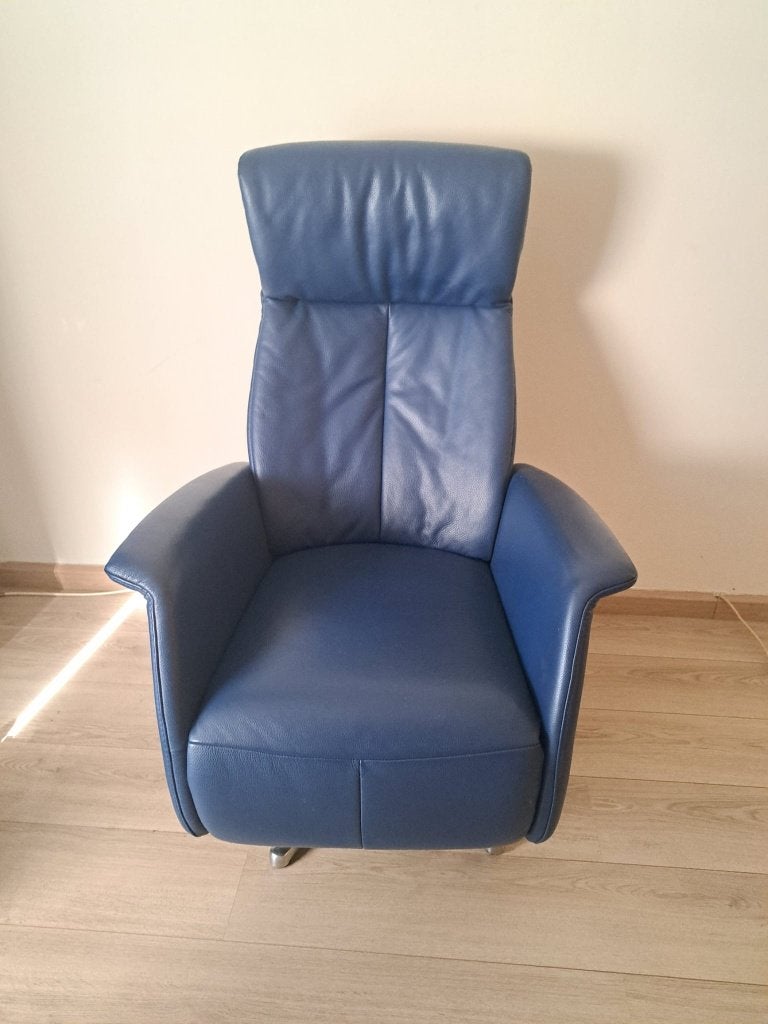 Electrische stoel, Ophalen, Blauw, Leer, Zo goed als nieuw