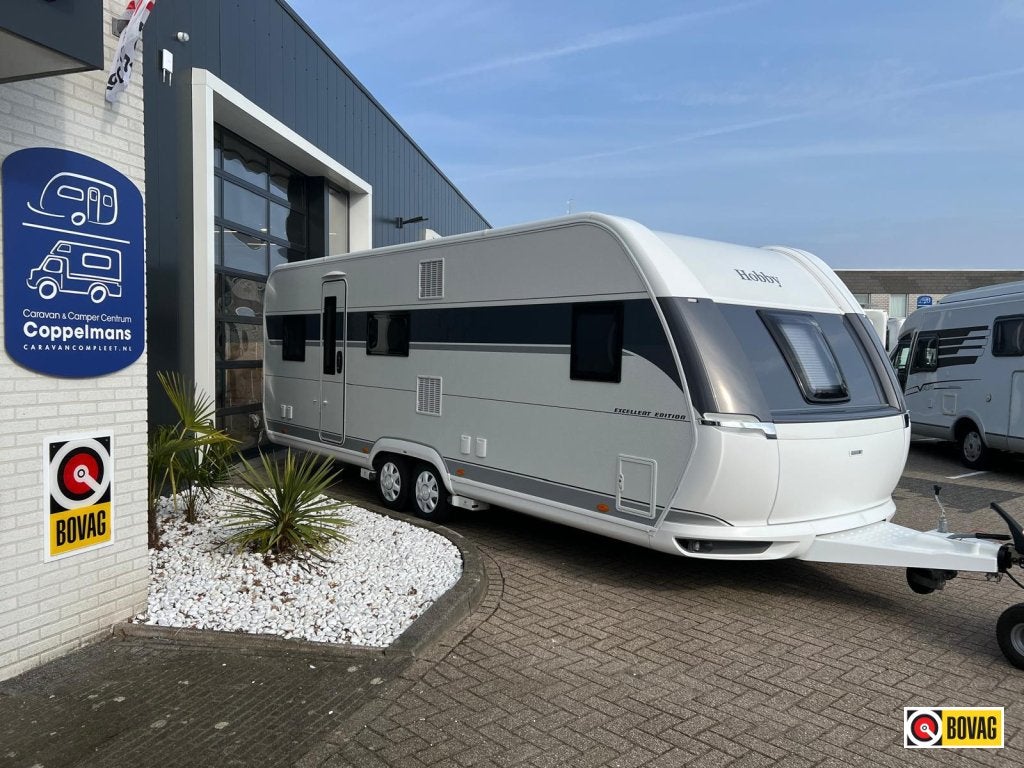 Hobby Excellent Edition 650 KMFE 2X Auto.mover, Airco, TV, Hobby, Schokbreker, Bedrijf, Treinzit