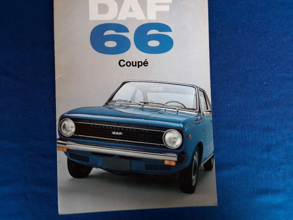 Folder Daf 66 Coupé modeljaar 1973 - Frans, Daf variomatic, Ophalen of Verzenden, Zo goed als nieuw, Overige merken