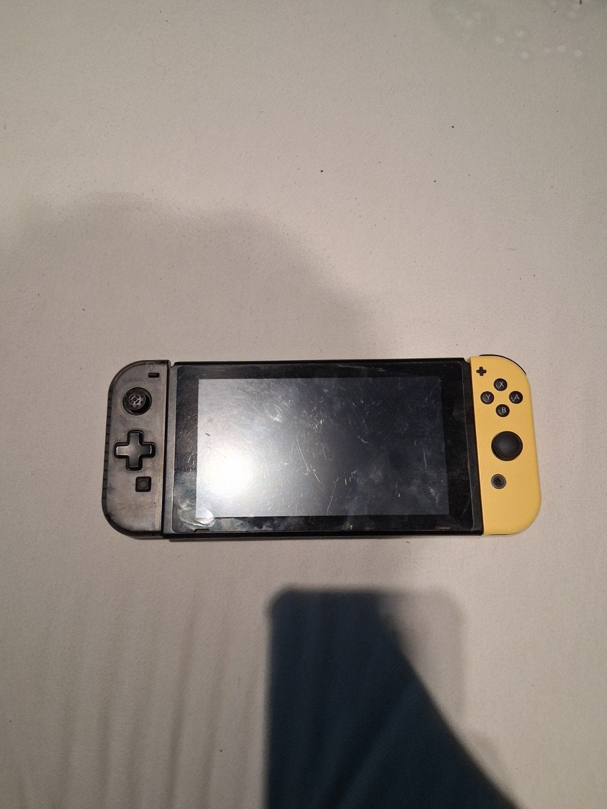 Nintendo Switch - Knoppen defect, Spelcomputers en Games, Ophalen of Verzenden, Niet werkend, Met 2 controllers, Switch Original