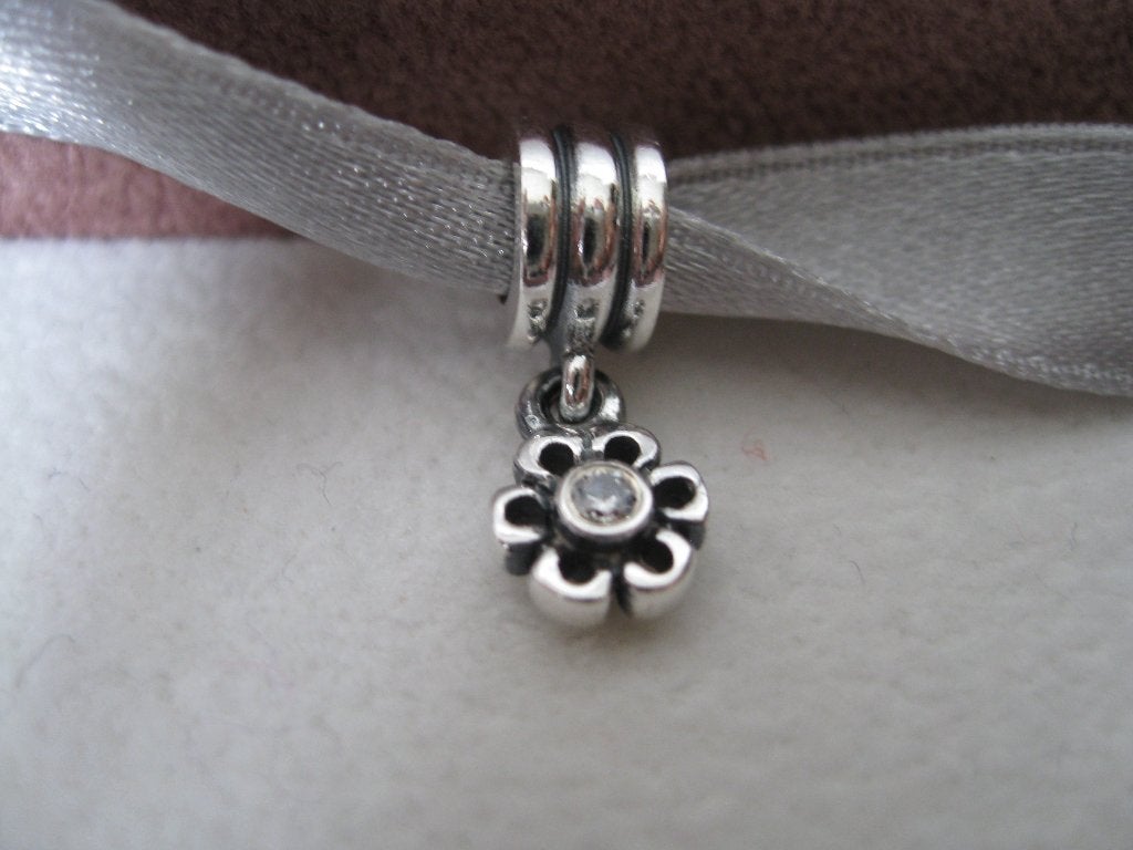 Pandora Bedel Hanger met zirkonia, Verzenden, Zo goed als nieuw, Zilver, Pandora