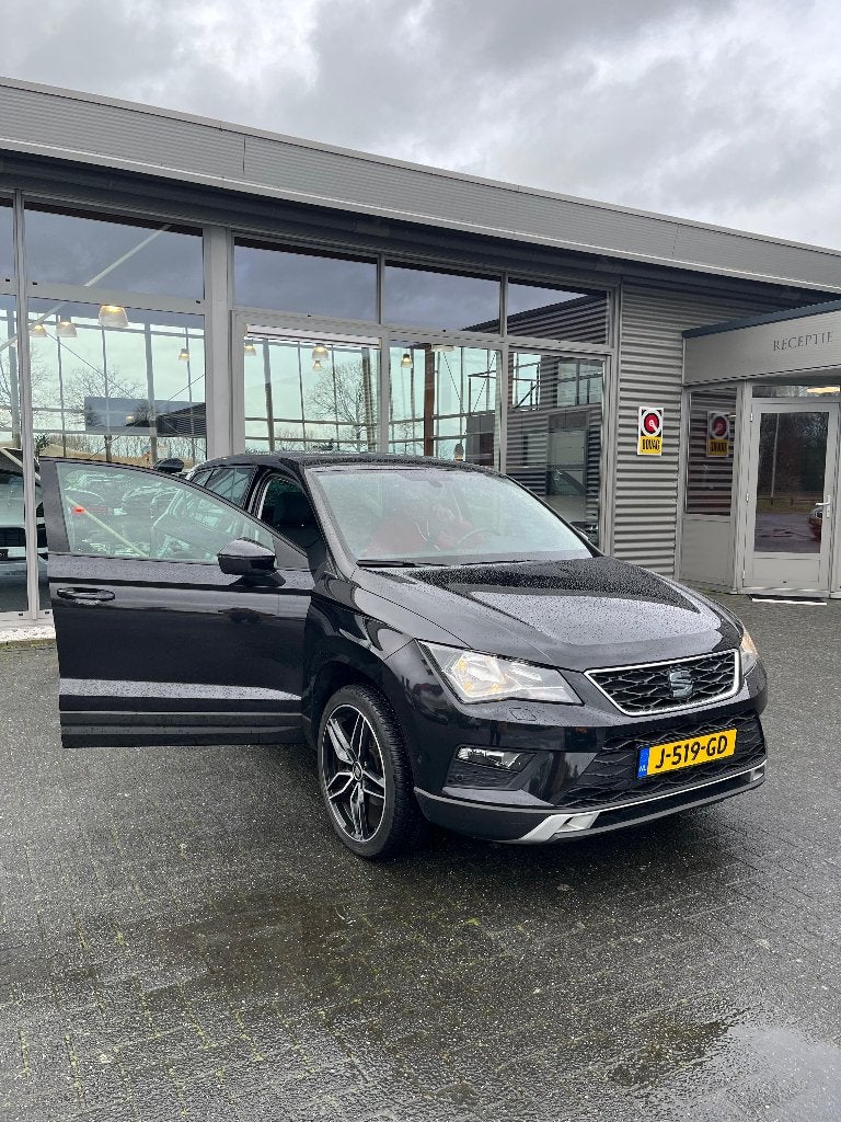 Seat Ateca 1.5 Ecotsi 150pk Dsg-7 2019 Zwart, 1498 cc, 4 cilinders, Ateca, Zwart