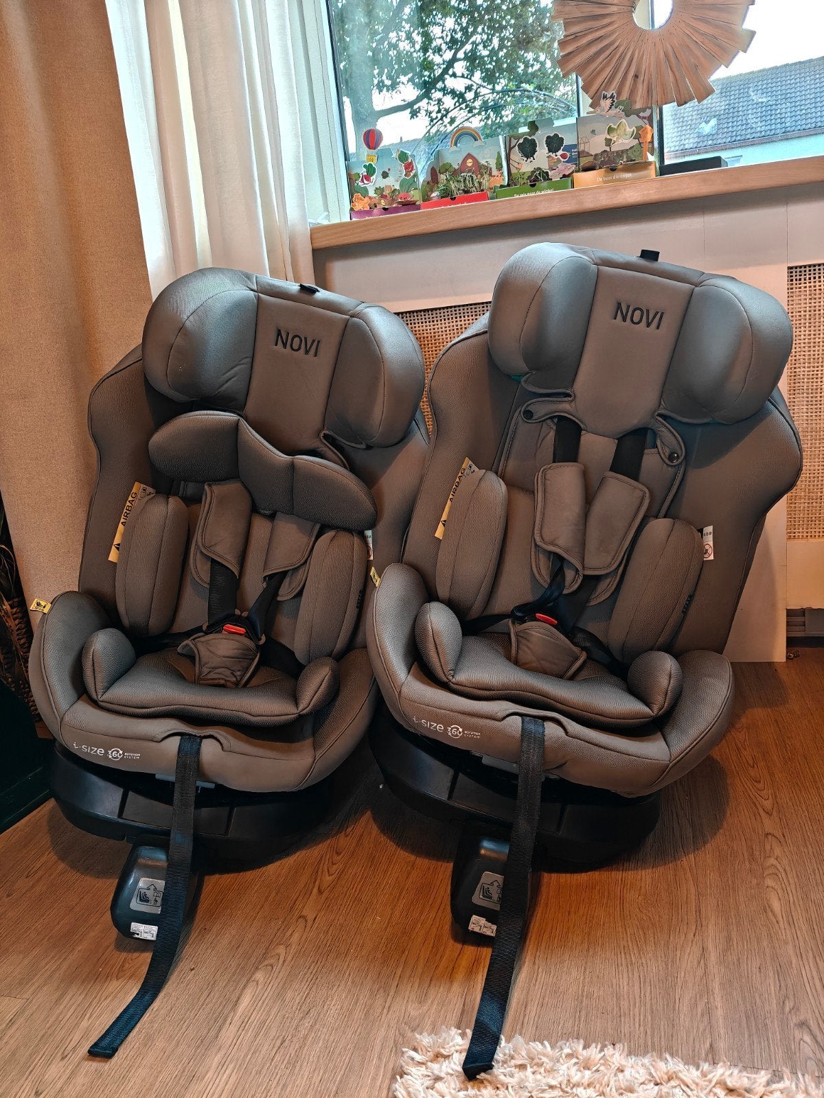 2 Groep 0/1/2/3 autostoelen tweeling twee autostoelen isofix, Zo goed als nieuw, Isofix, Ophalen, Overige merken
